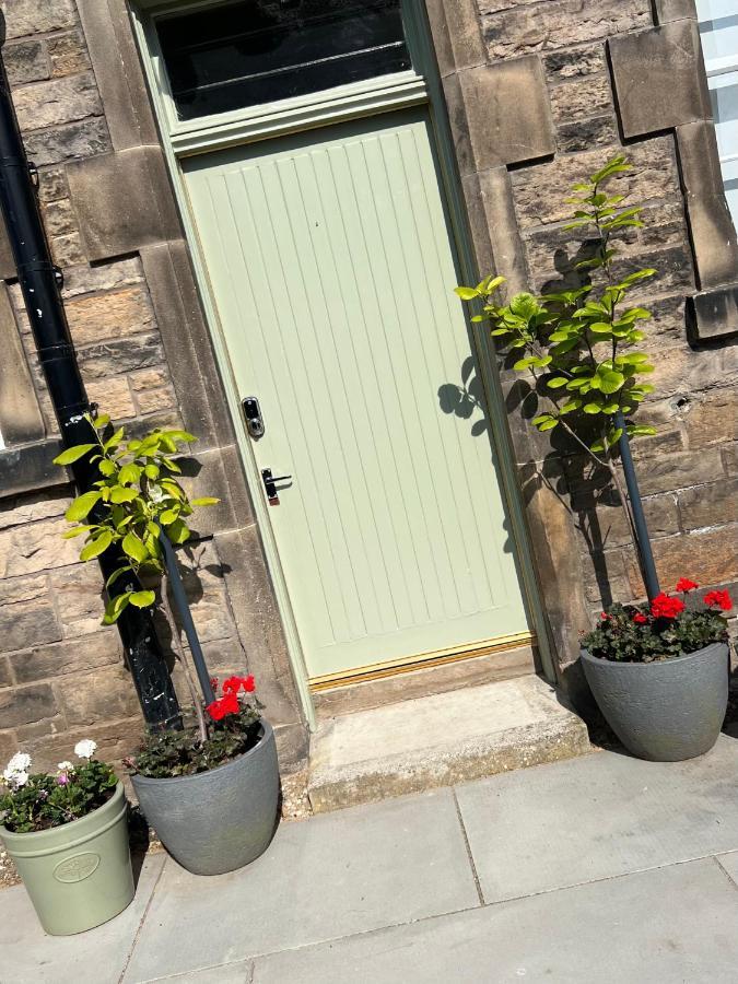Wm Garden Cottage Edinburgh Exterior photo